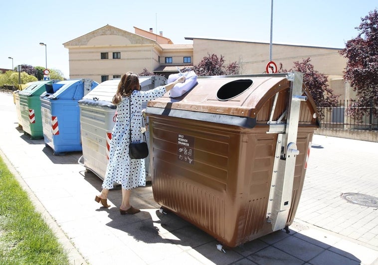 Los Salmantinos Reciclan Media Tonelada Al D A De Residuos Org Nicos